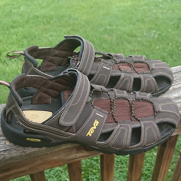 teva forebay fisherman sandal